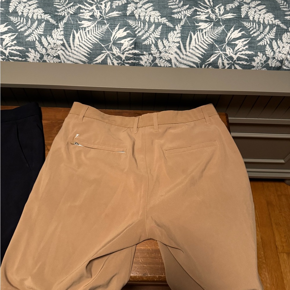Primo Men's Navy blue  and Tan GOLF Shorts - Picture 3 of 5